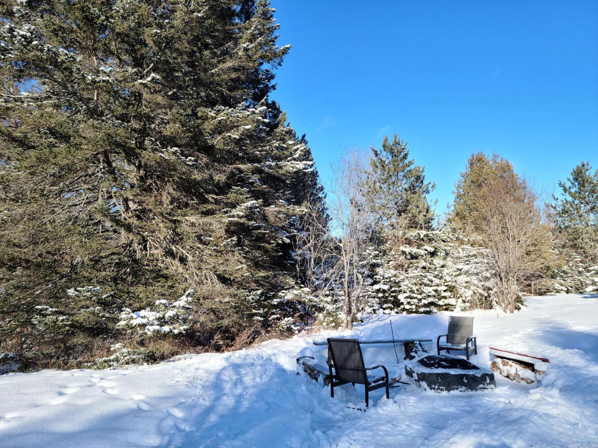 Chalets Nabu La Sacacomie - Riviere - Billard بلدية سان ألكسيس دي مونت المظهر الخارجي الصورة